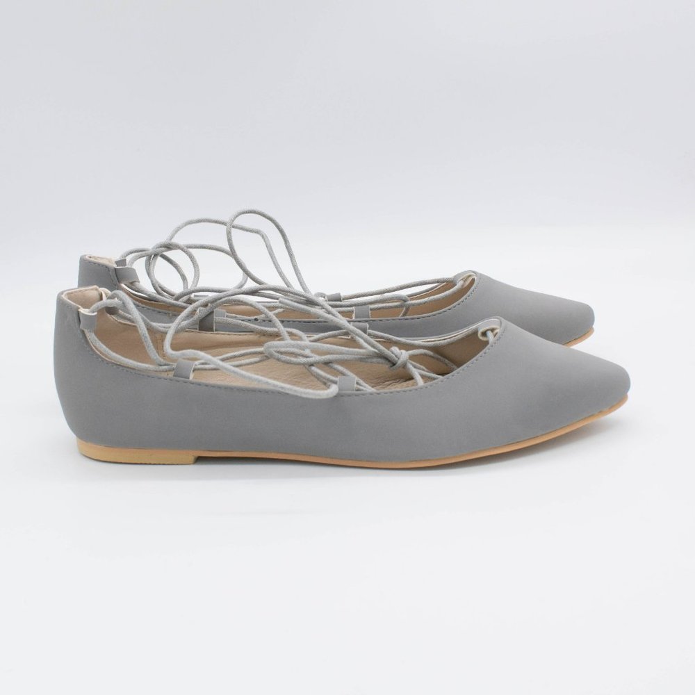 Journee Collection Fiona Women's Lace-Up Ballet Flats - Picture 6 of 8